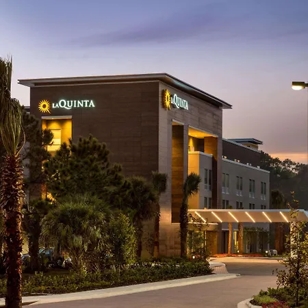 La Quinta Inn & Suites By Wyndham Orlando I-Drive Theme Parks